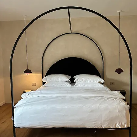 Apartment Prestigious In Repubblica Florence